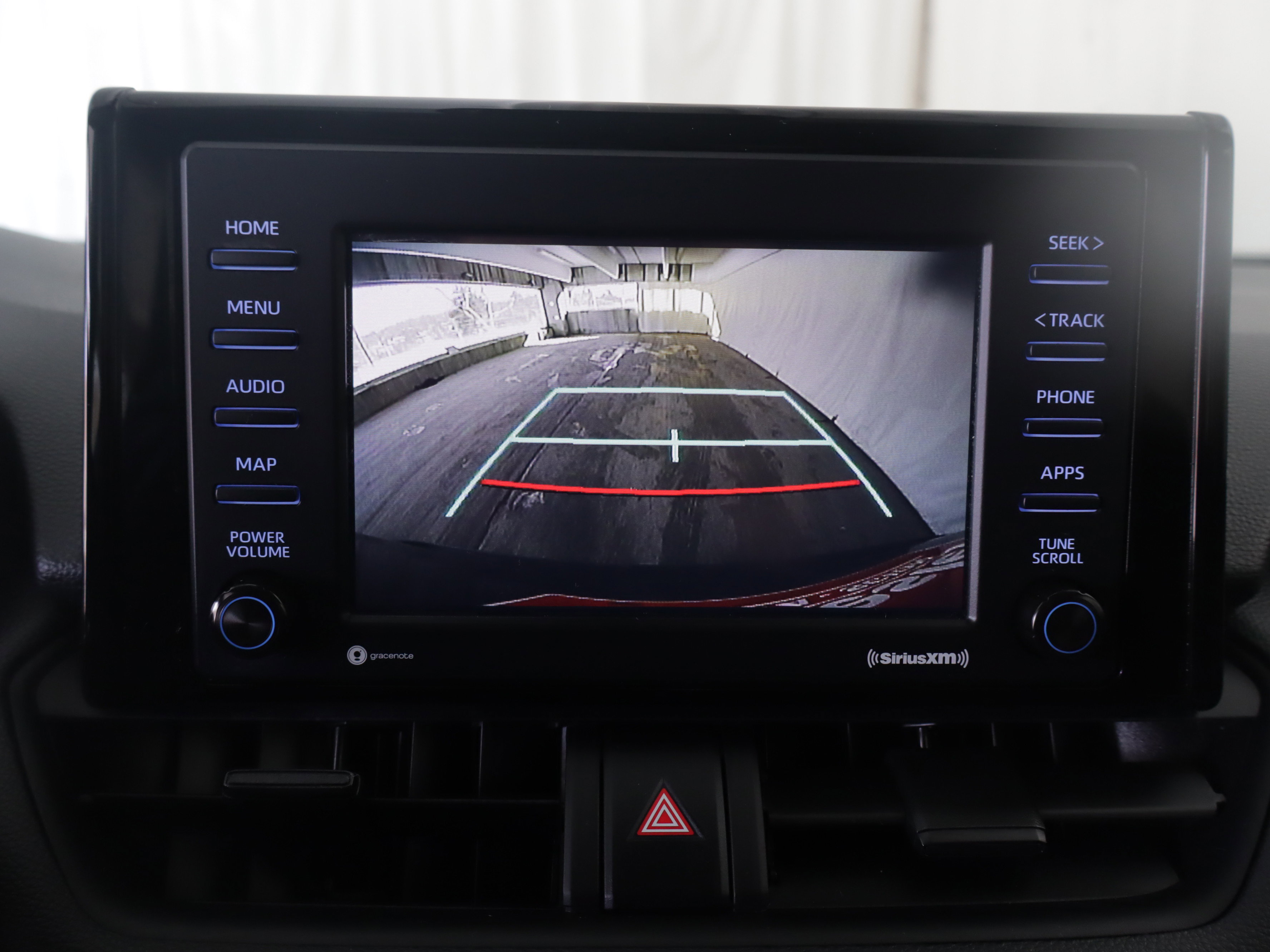 Used 2021 Toyota RAV4 LE image 18