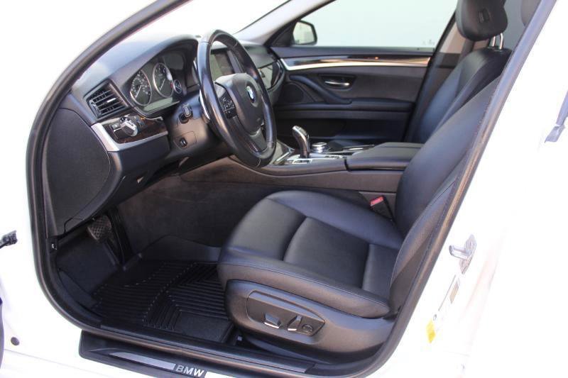 Used 2016 BMW 528i Sedan RWD image 9