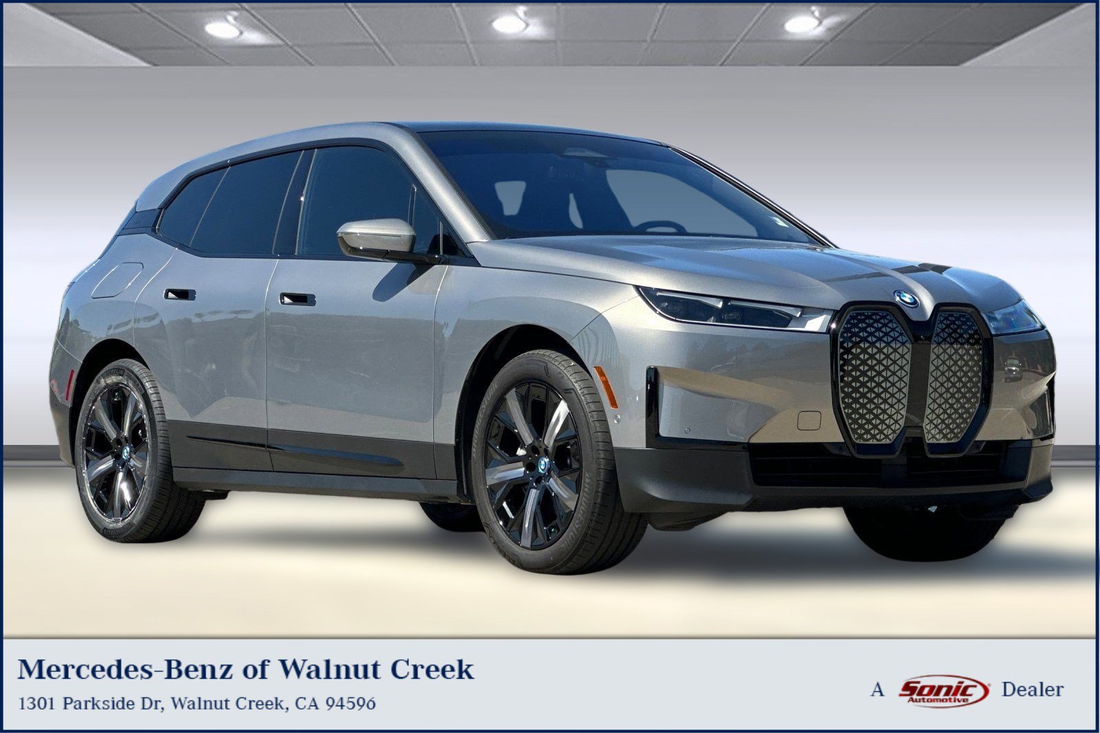 Used 2025 BMW iX xDrive50 w/ Convenience Package