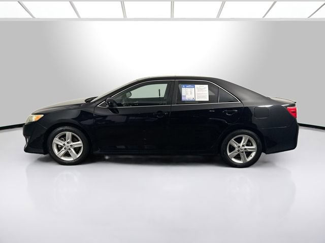 Used 2012 Toyota Camry SE image 4
