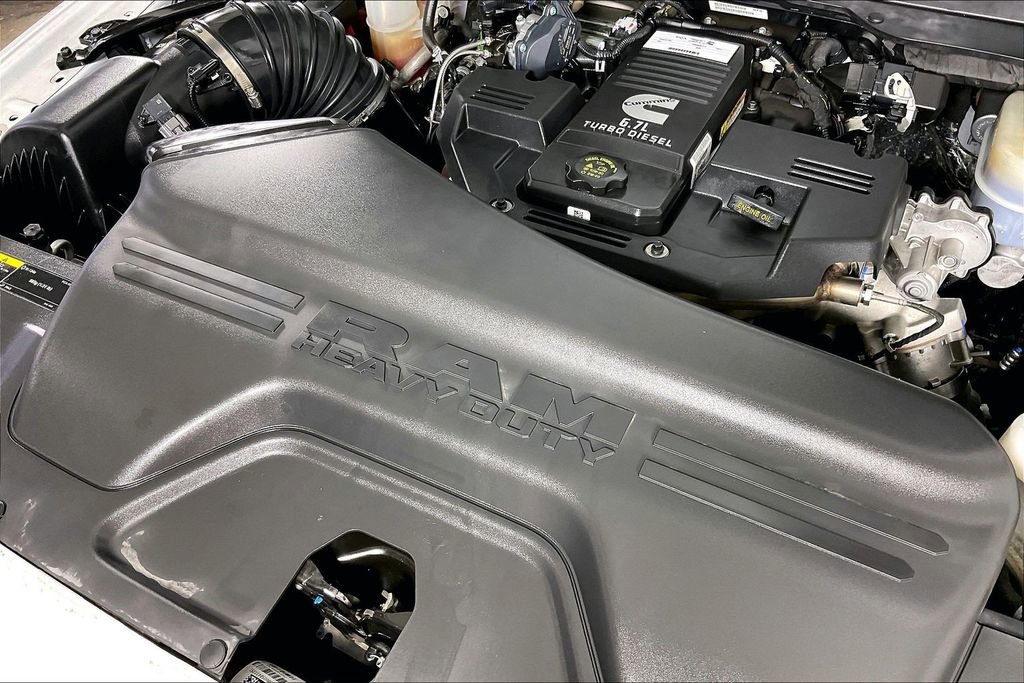 Used 2024 RAM 2500 Laramie w/ Night Edition image 43
