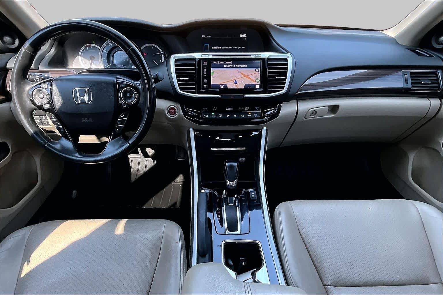 Certified 2017 Honda Accord Touring image 16