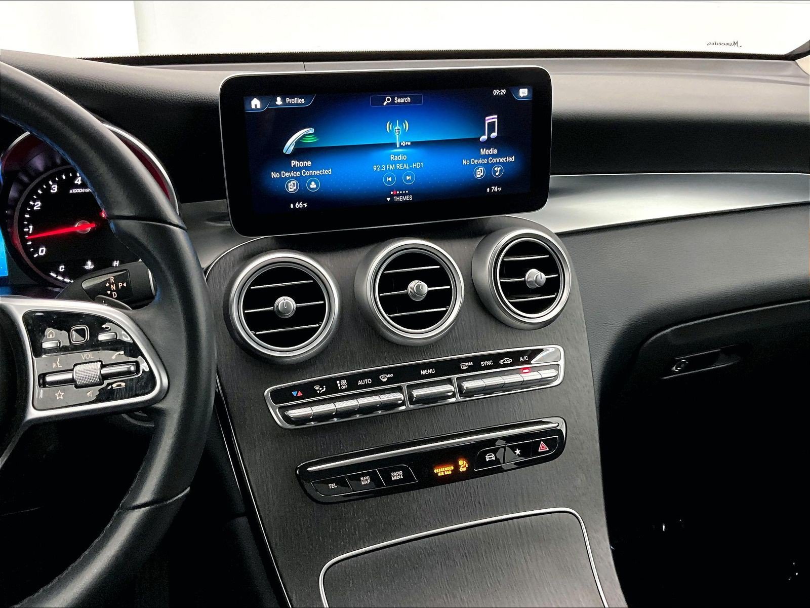 Certified 2022 Mercedes-Benz GLC 300 image 5