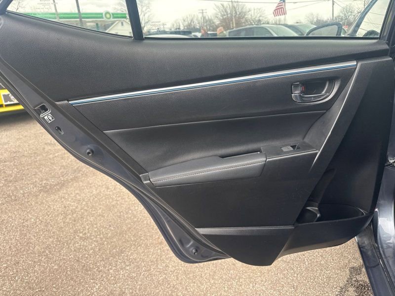 Used 2016 Toyota Corolla S FWD image 13