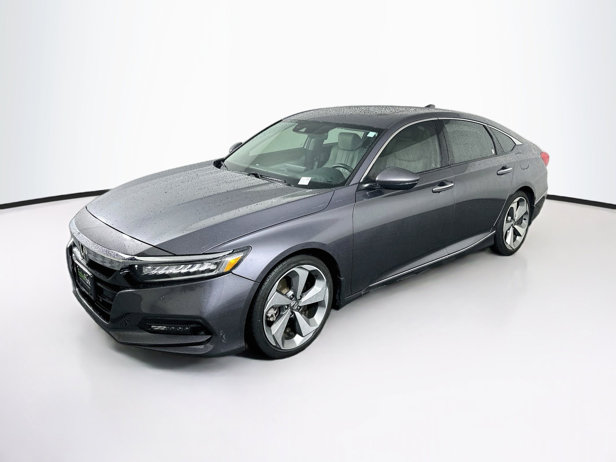 Used 2019 Honda Accord Touring image 3