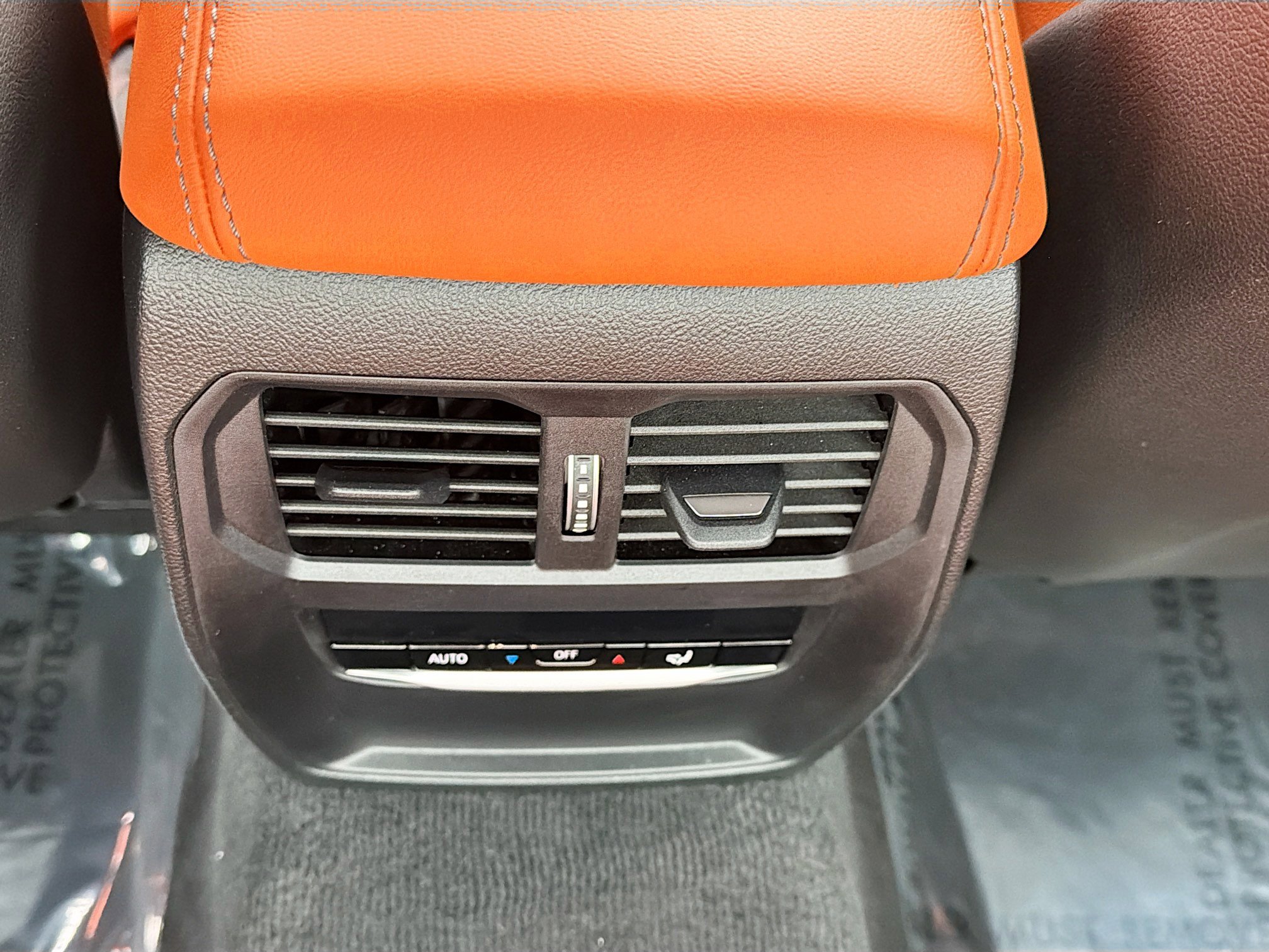 Used 2024 BMW M4 Coupe w/ Executive Package image 19