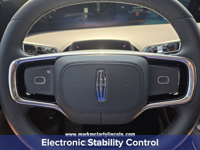 New 2026 Lincoln Nautilus Premier w/ Equipment Group 102A AWD/4WD image 23