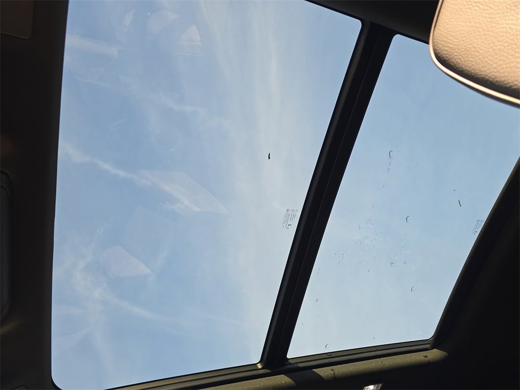 New 2026 GMC Yukon Denali w/ Sun & Power Step Package image 31