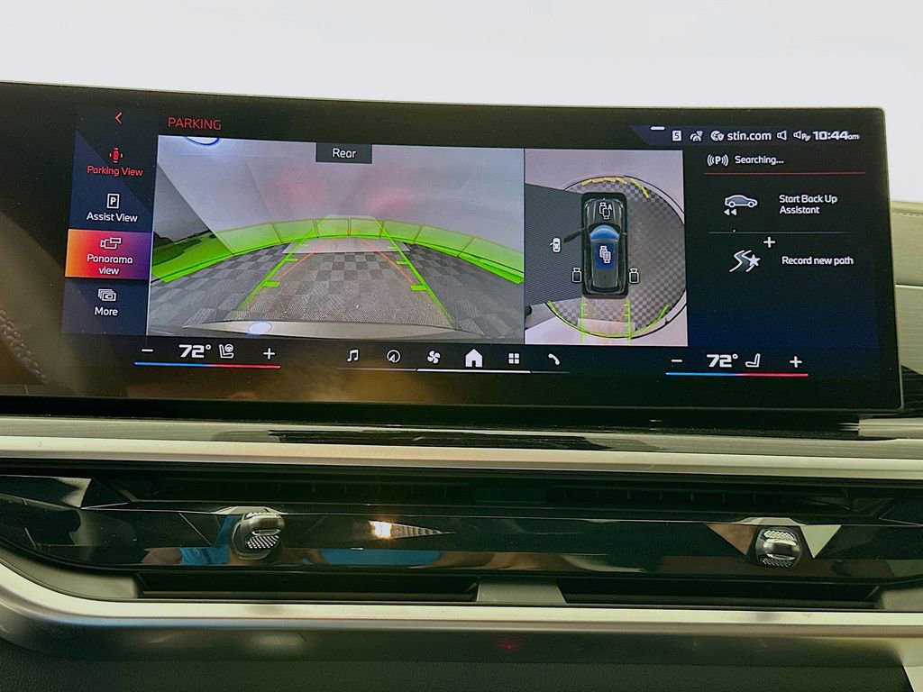 New 2026 BMW X5 M60i image 13