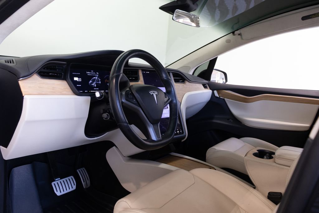 Used 2019 Tesla Model X Performance AWD/4WD image 18