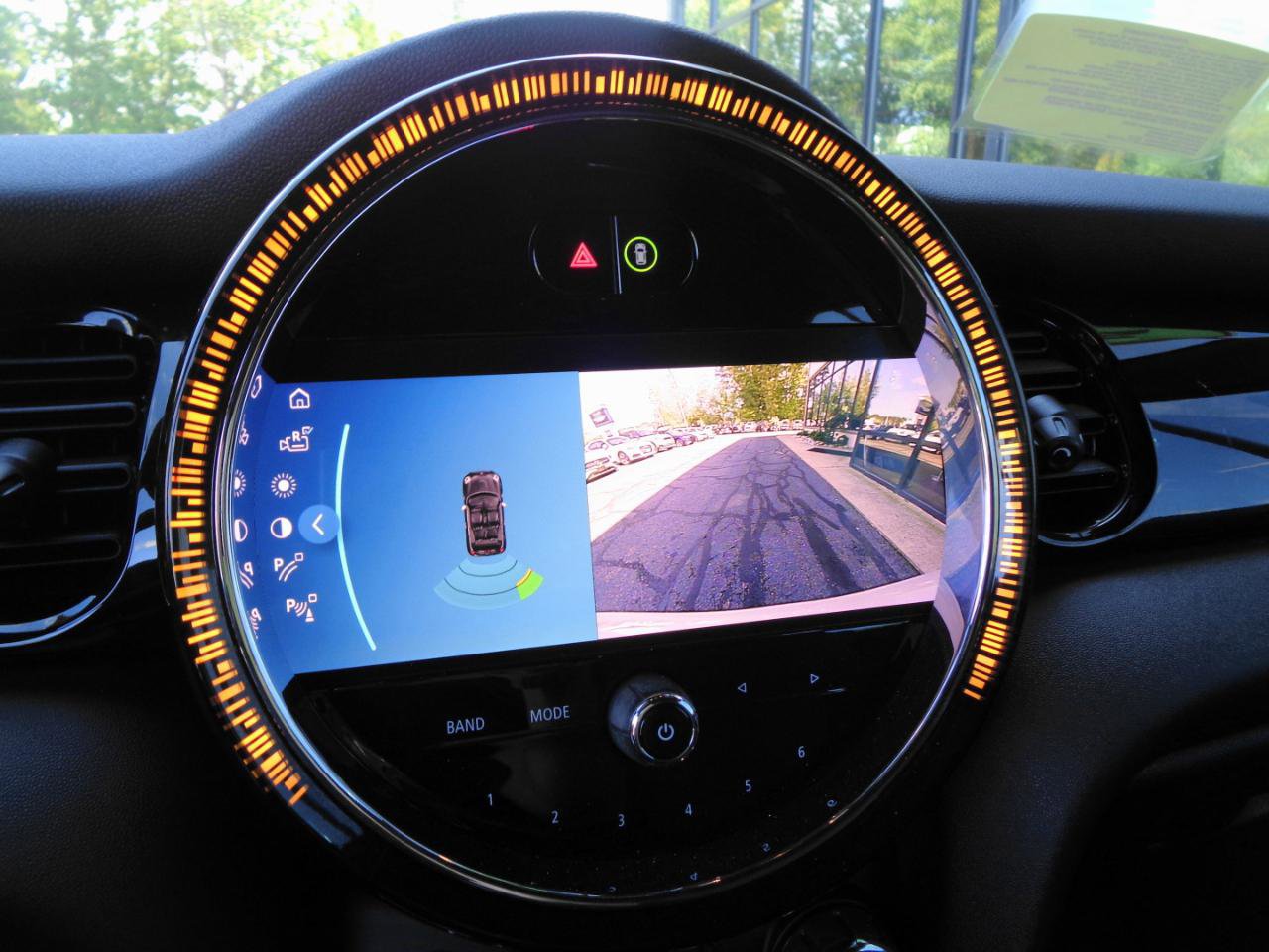 Used 2022 MINI Cooper S image 9