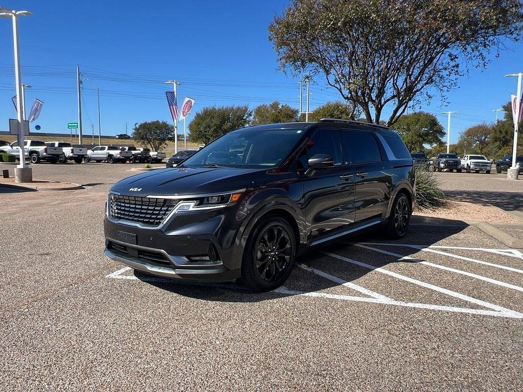 Used 2024 Kia Carnival SX image 2