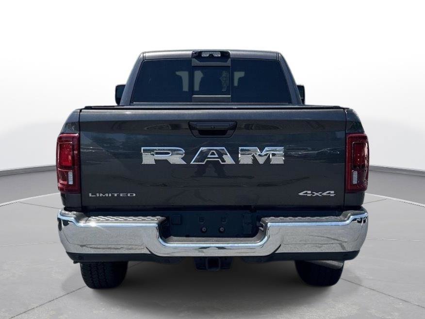 Used 2025 RAM 2500 Limited AWD/4WD image 7
