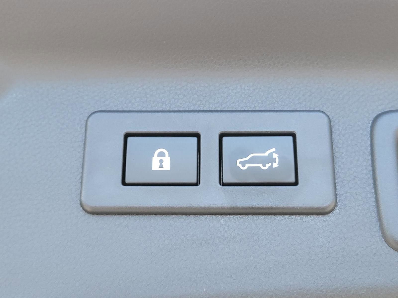 Certified 2025 Subaru Forester Touring image 12