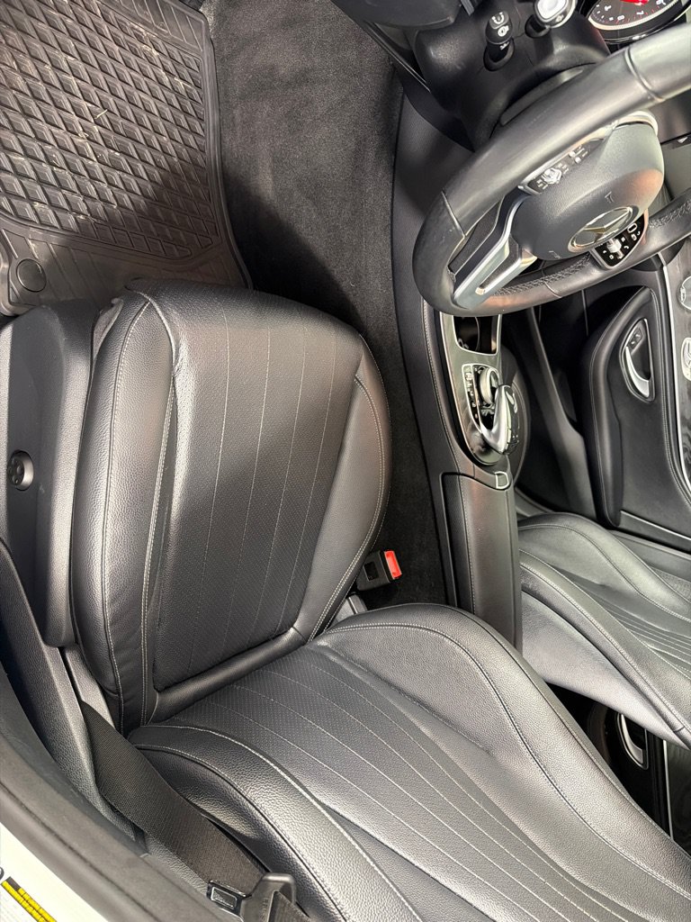 Used 2019 Mercedes-Benz E 300 4MATIC w/ Premium 1 Package image 12