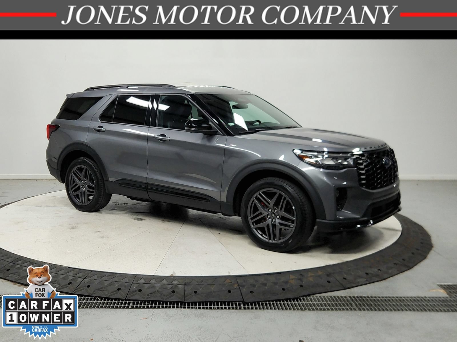 Used 2025 Ford Explorer ST-Line w/ ST-Line Street Pack AWD/4WD image 1