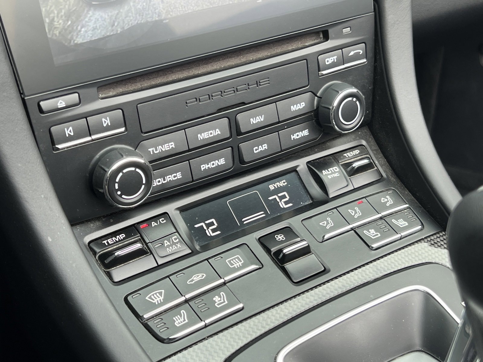 Certified 2019 Porsche 911 Turbo S image 25