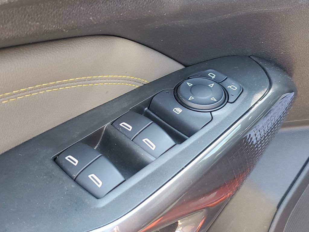 Certified 2024 Chevrolet Trax ACTIV w/ Sunroof Package FWD image 27