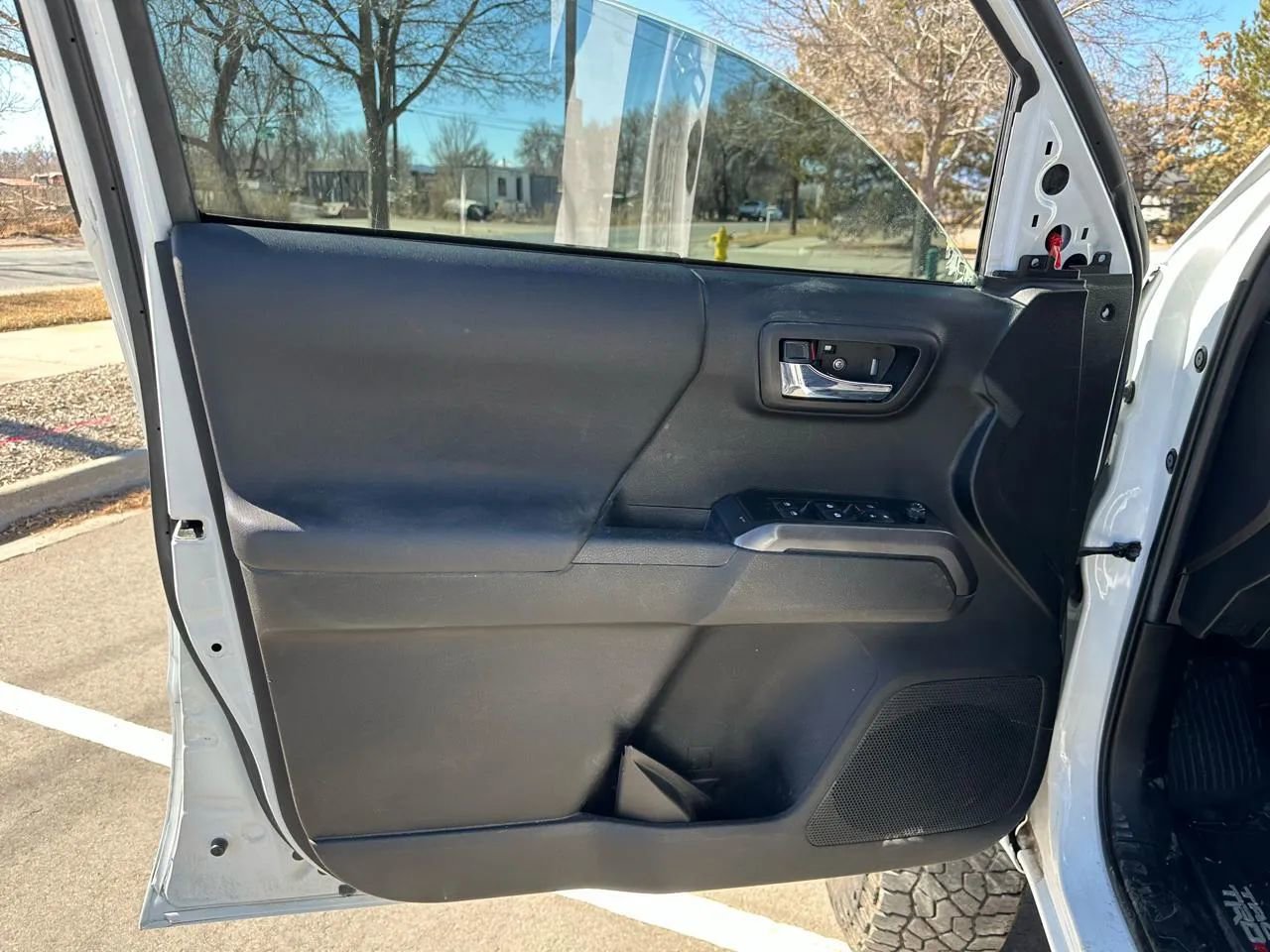 Used 2023 Toyota Tacoma TRD Off-Road RWD image 22