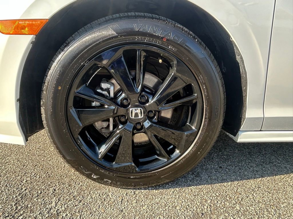 Used 2024 Honda Odyssey Sport image 8