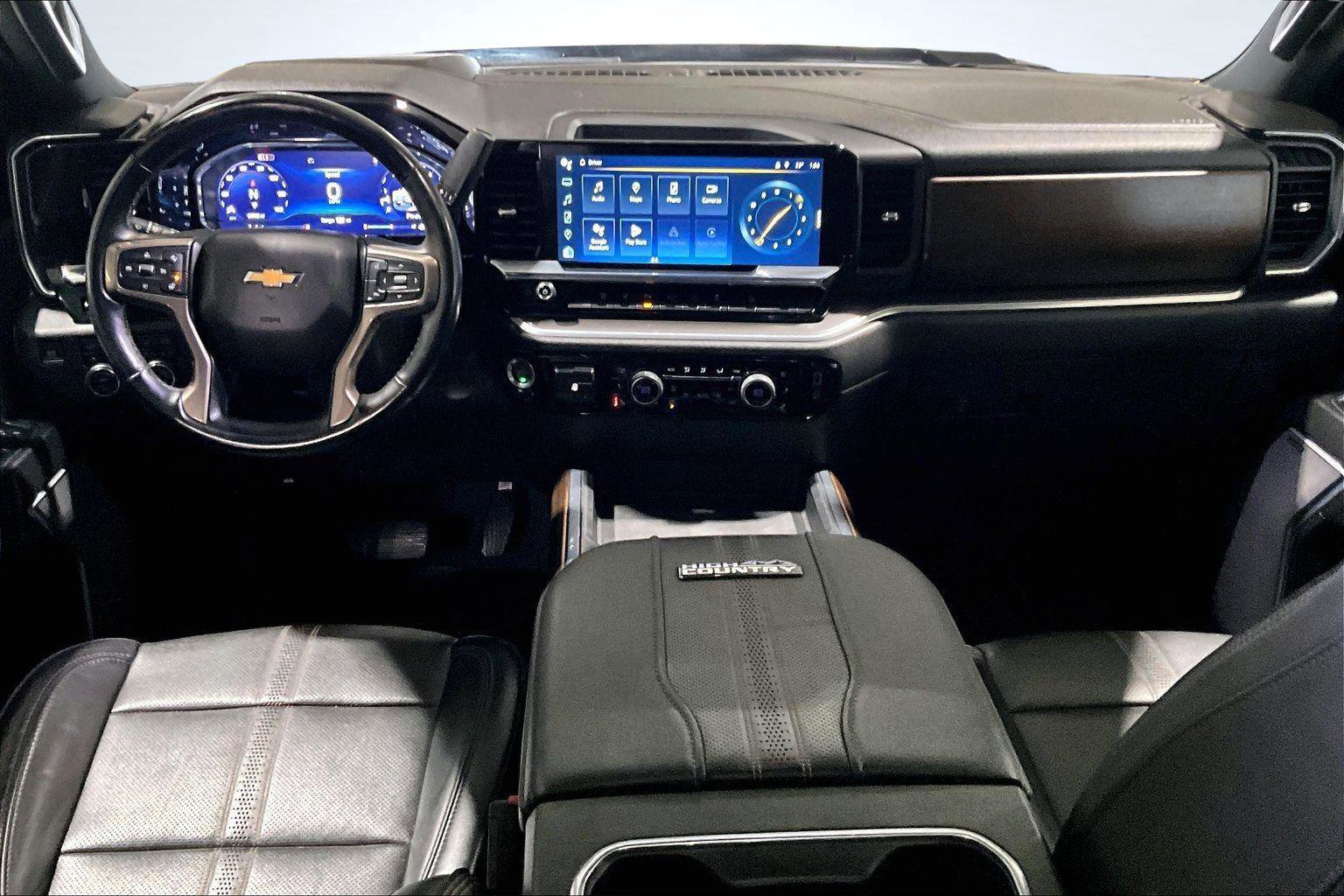 Used 2024 Chevrolet Silverado 2500 High Country w/ High Country Premium Package image 18