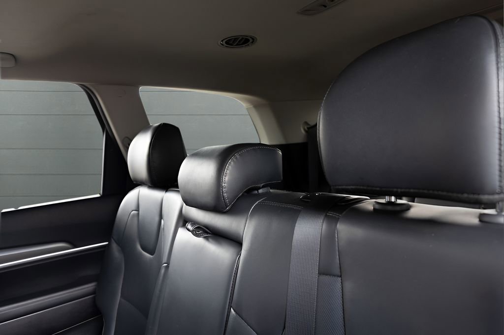 Used 2020 Kia Telluride S w/ S 8 Passenger Seating Package AWD/4WD image 55