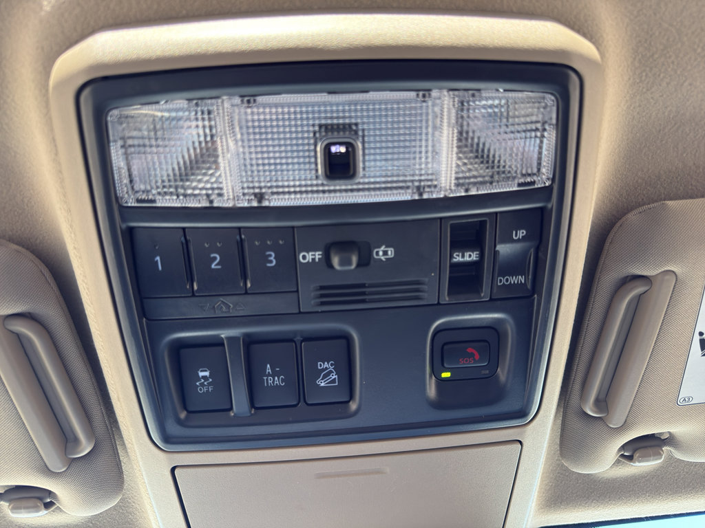 Used 2023 Toyota 4Runner Limited image 24