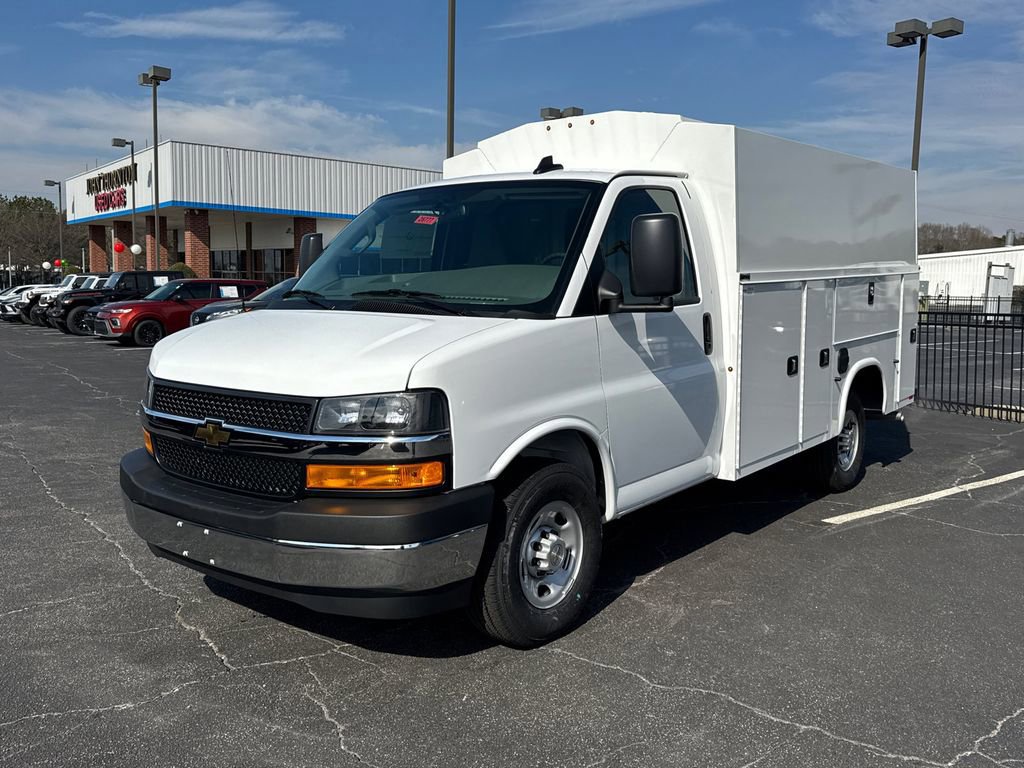 New 2026 Chevrolet Express 3500 w/ Power Convenience Package RWD image 2