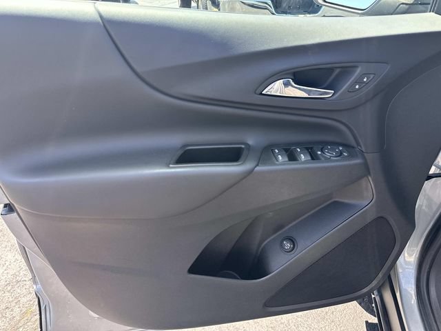 Used 2023 Chevrolet Equinox LT AWD/4WD image 8