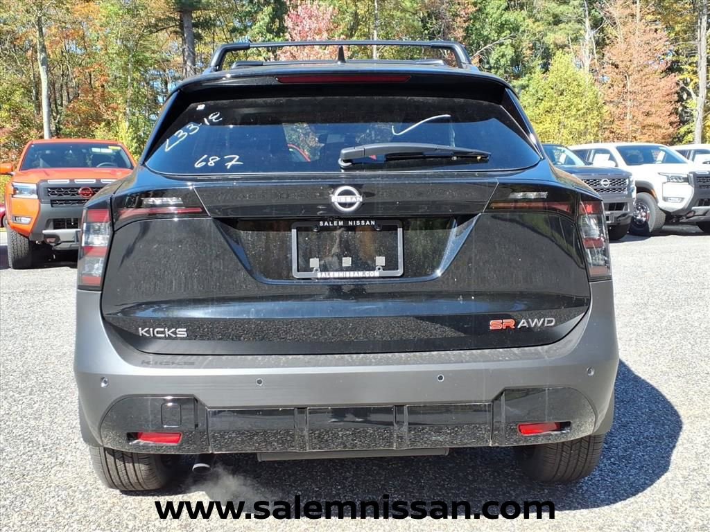New 2026 Nissan Kicks SR w/ Cold Weather Package AWD/4WD image 5