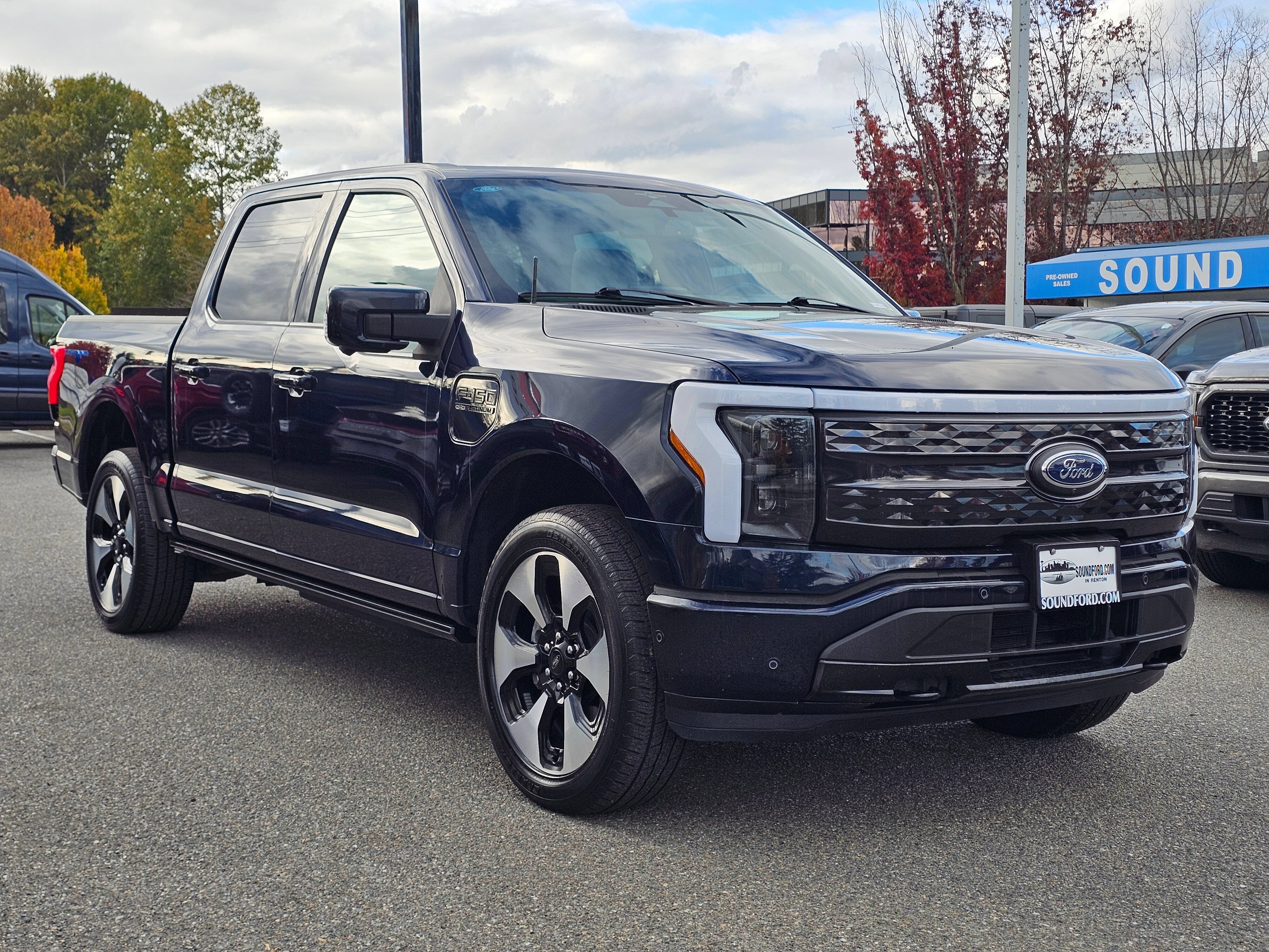 Certified 2023 Ford F150 Lightning Platinum AWD/4WD image 7