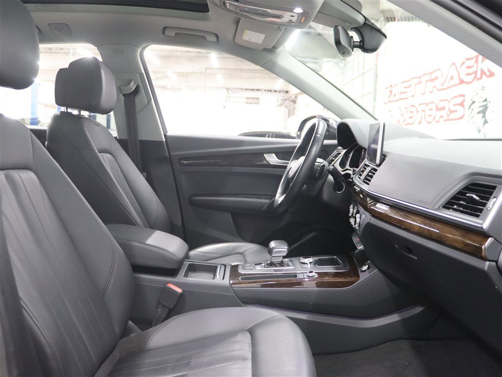 Used 2018 Audi Q5 2.0T Premium Plus w/ Premium Plus Package image 13