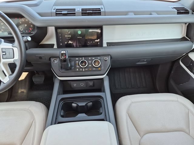 Used 2023 Land Rover Defender 110 S AWD/4WD image 19