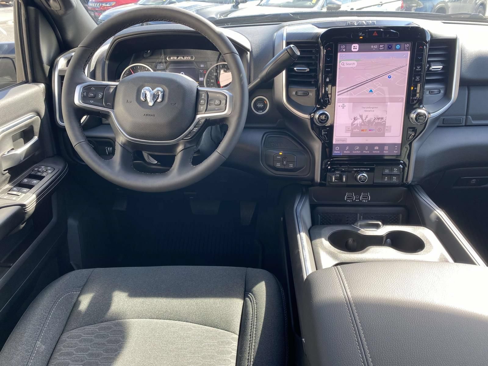 New 2026 RAM 2500 Big Horn AWD/4WD image 11