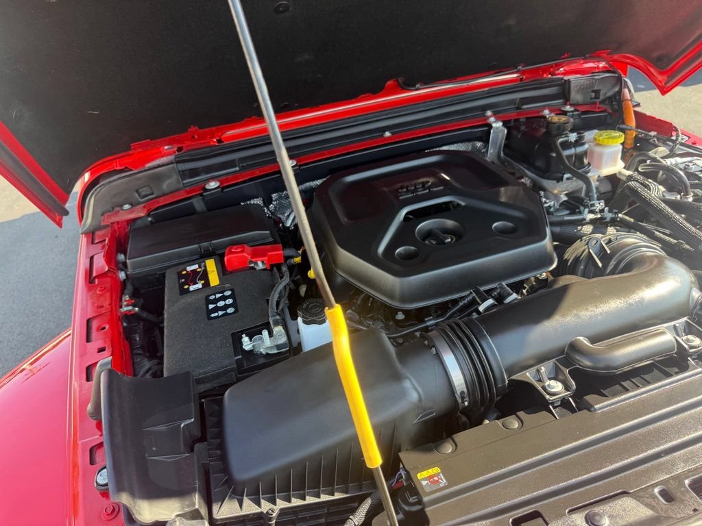 Used 2025 Jeep Wrangler Unlimited Sahara AWD/4WD image 67