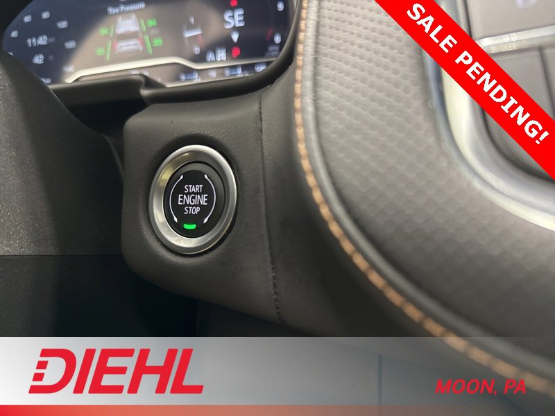 Used 2024 GMC Yukon AT4 w/ AT4 Premium Package image 34