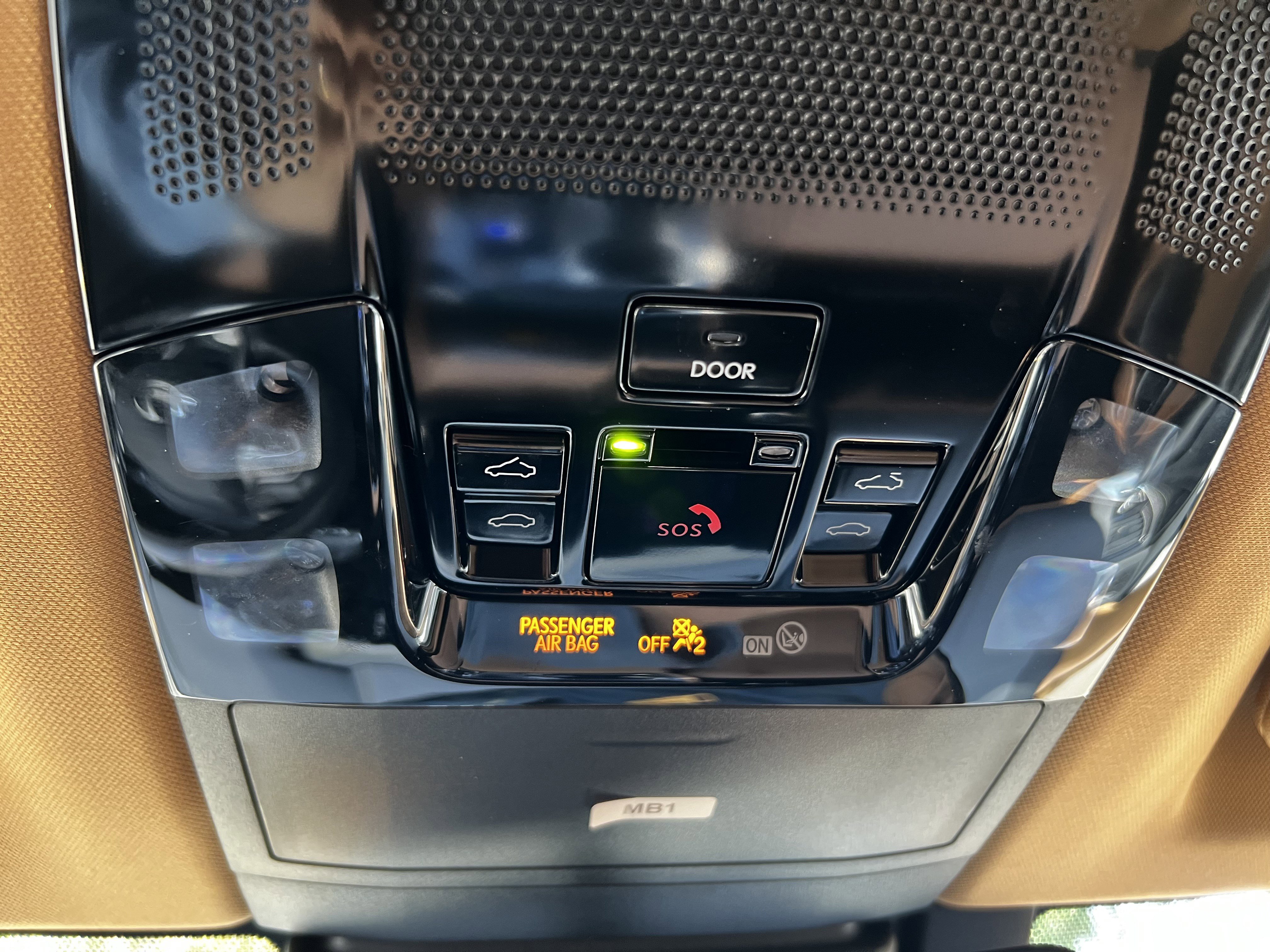 Used 2025 Lexus NX 250 FWD w/ Towing Package (2000 Lbs) image 28