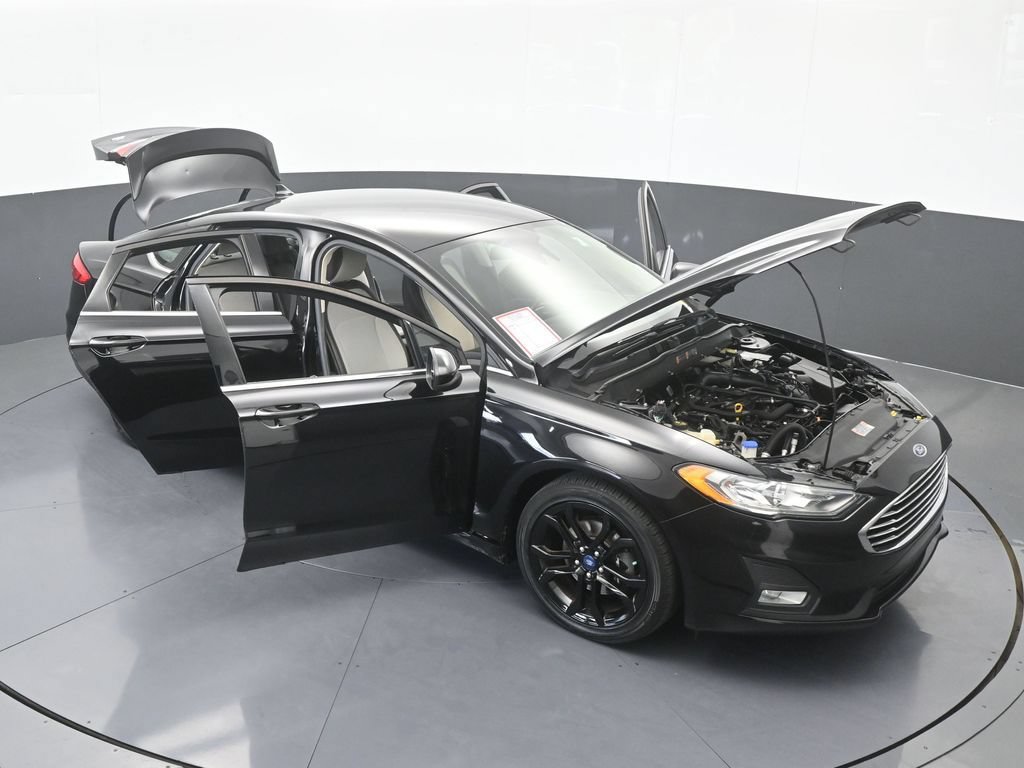 Used 2019 Ford Fusion SE w/ Equipment Group 151A FWD image 74