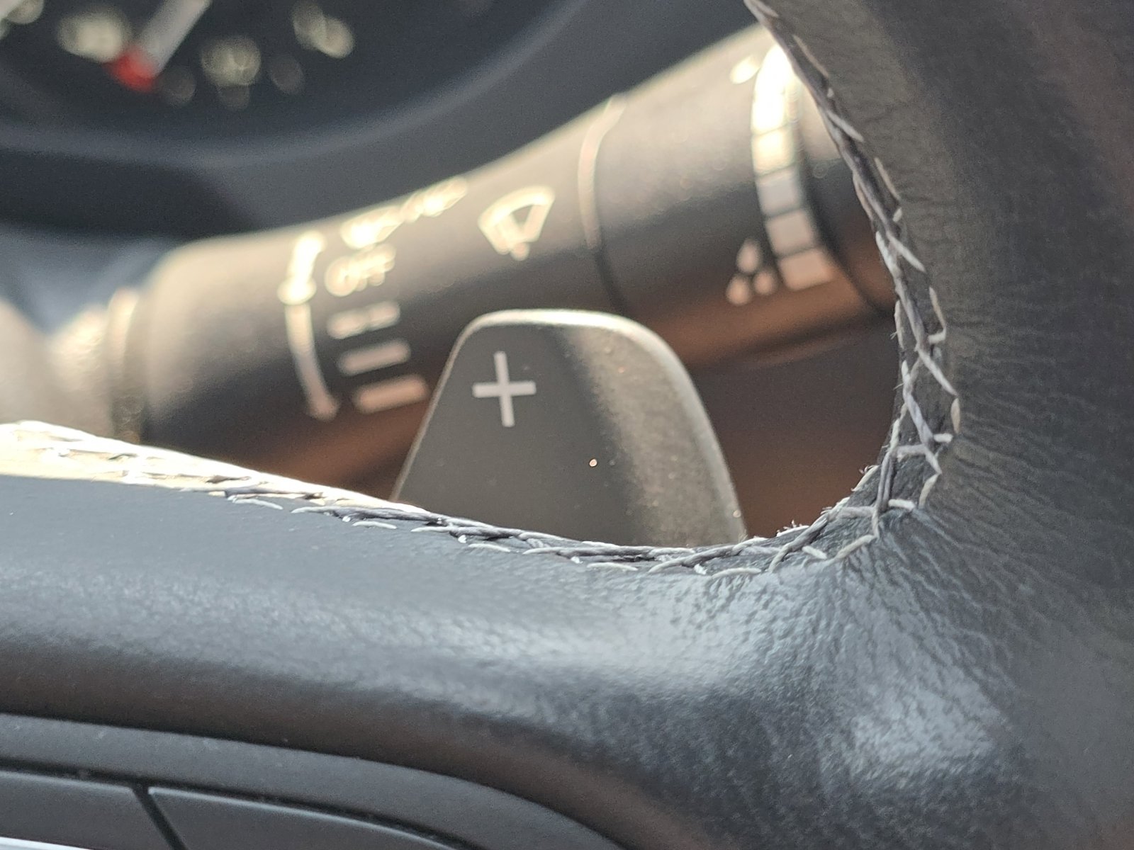 Used 2023 INFINITI QX55 Luxe w/ Cargo Package image 16