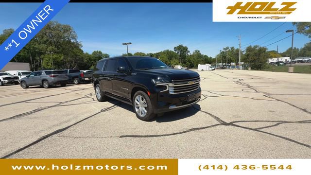 Certified 2022 Chevrolet Suburban High Country w/ Premium Package AWD/4WD image 2