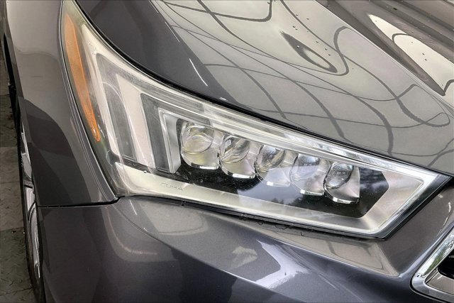 Used 2017 Acura MDX SH-AWD w/ Technology Package image 29