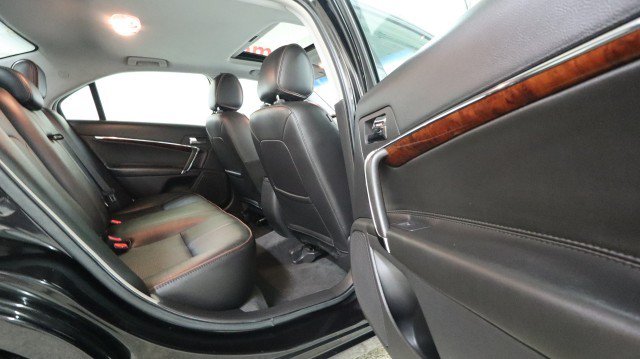 Used 2012 Lincoln MKZ FWD image 11