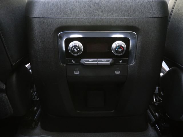Used 2024 GMC Yukon AT4 w/ AT4 Premium Plus Package AWD/4WD image 24