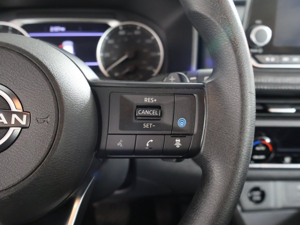 Used 2024 Nissan Rogue SV AWD/4WD image 42