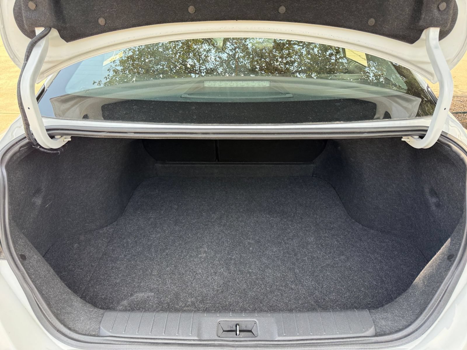 Used 2025 Nissan Sentra S FWD image 30