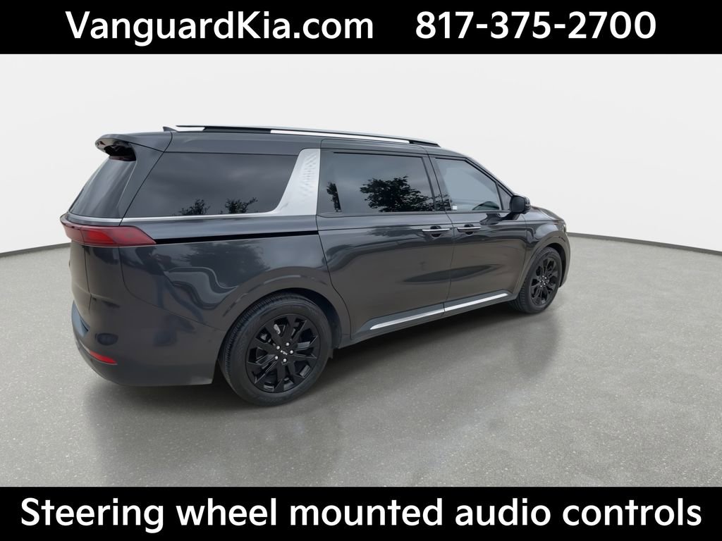 Certified 2023 Kia Carnival SX Prestige image 9