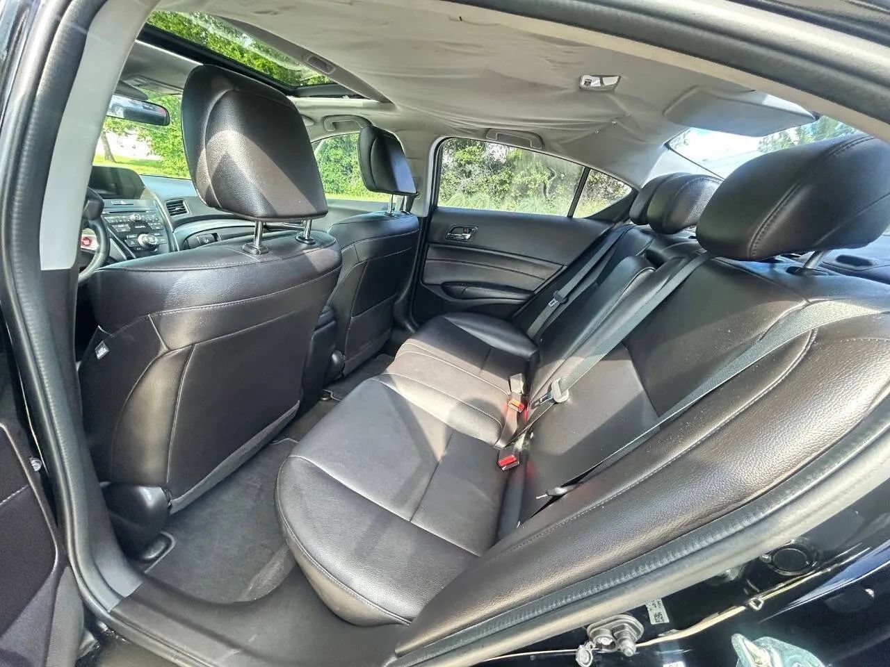 Used 2016 Acura ILX FWD image 13