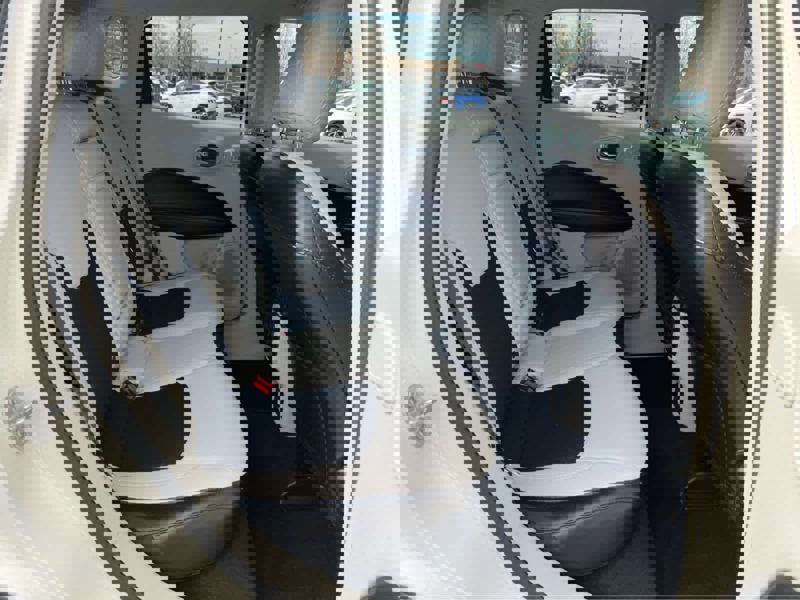 Used 2017 Jeep Compass Latitude w/ Cold Weather Group image 25