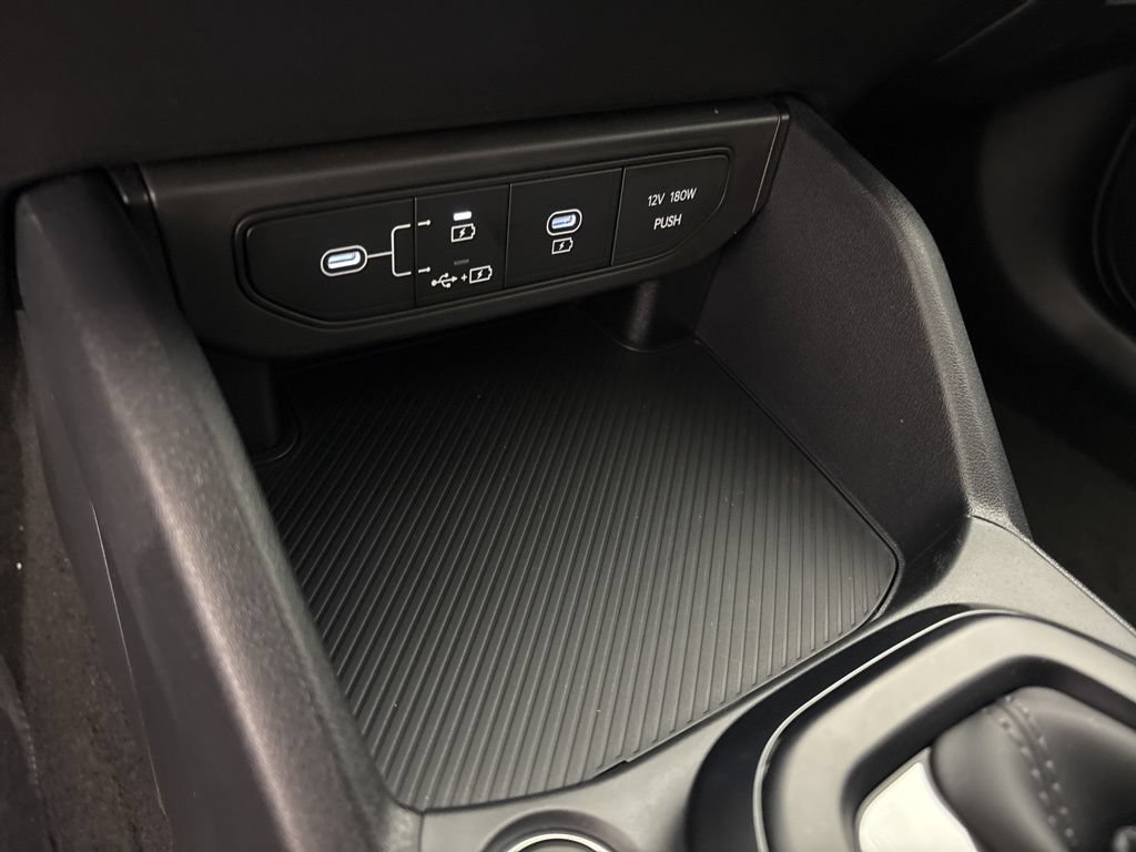 New 2026 Kia K4 FWD image 39