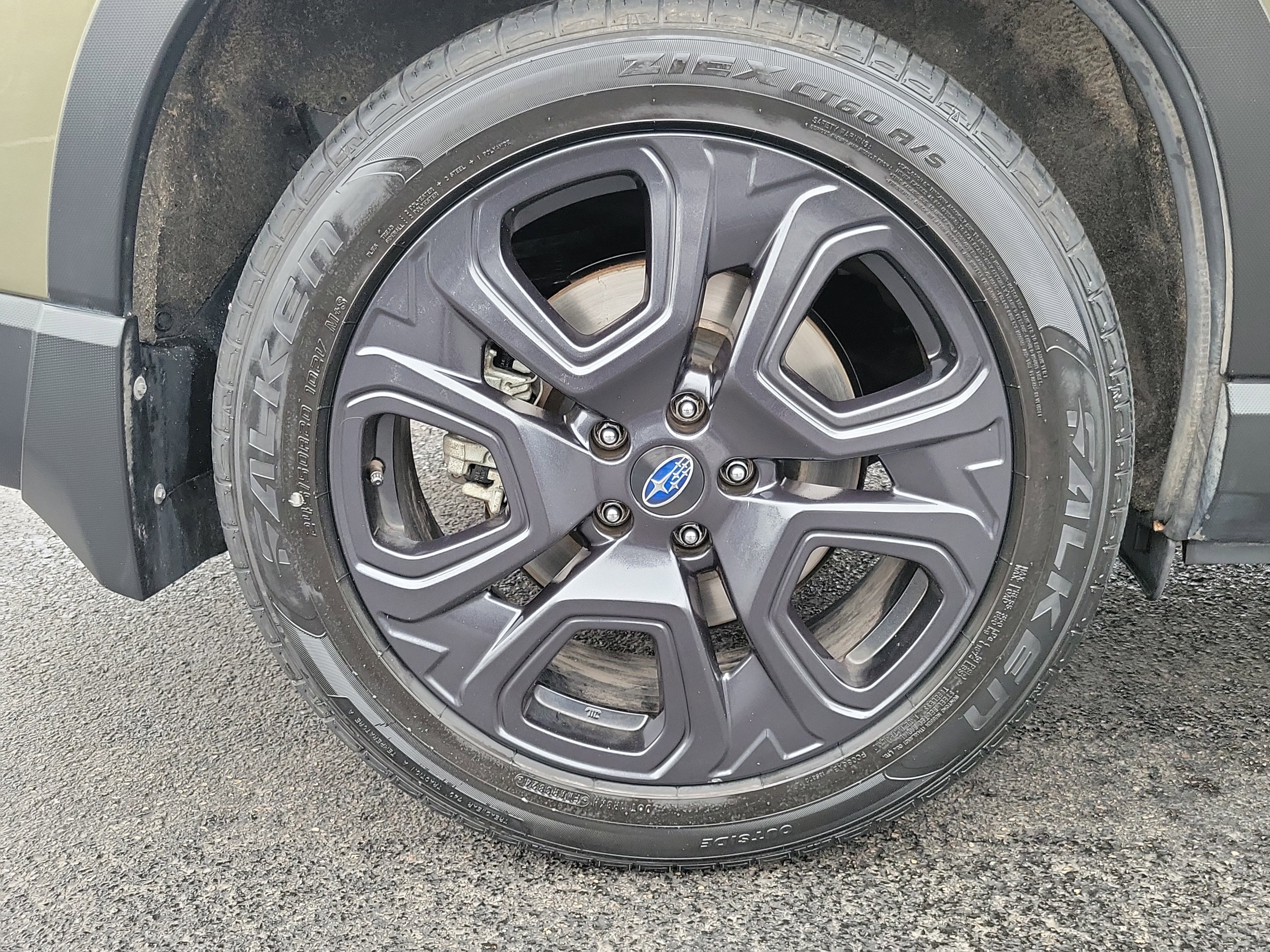 Used 2023 Subaru Ascent Onyx Edition image 6